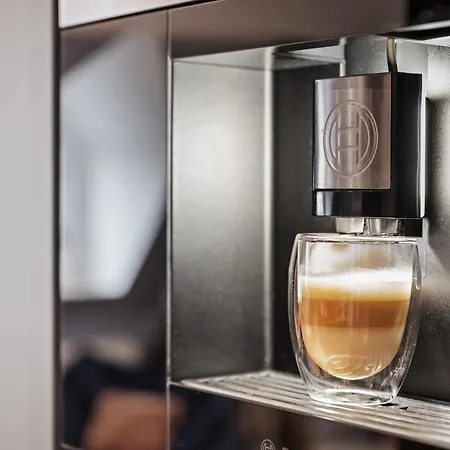 アパート Edler Wohnraum Modernes Vorstadtstudio Mit Emma-bett, Garten & Kaffeevollautomat *