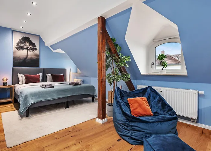 Edler Wohnraum Modernes Vorstadtstudio Mit Emma-bett, Garten & Kaffeevollautomat Apartment *